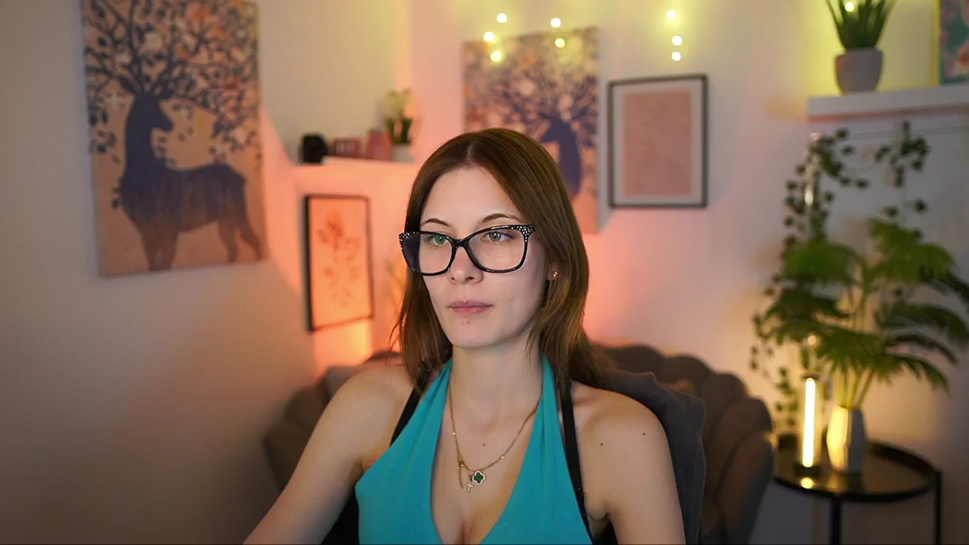 Gallery image thumbnail from Ellie_Shae's myfreecams stream on, 02/26/2025, 14:37 image 1 of 20