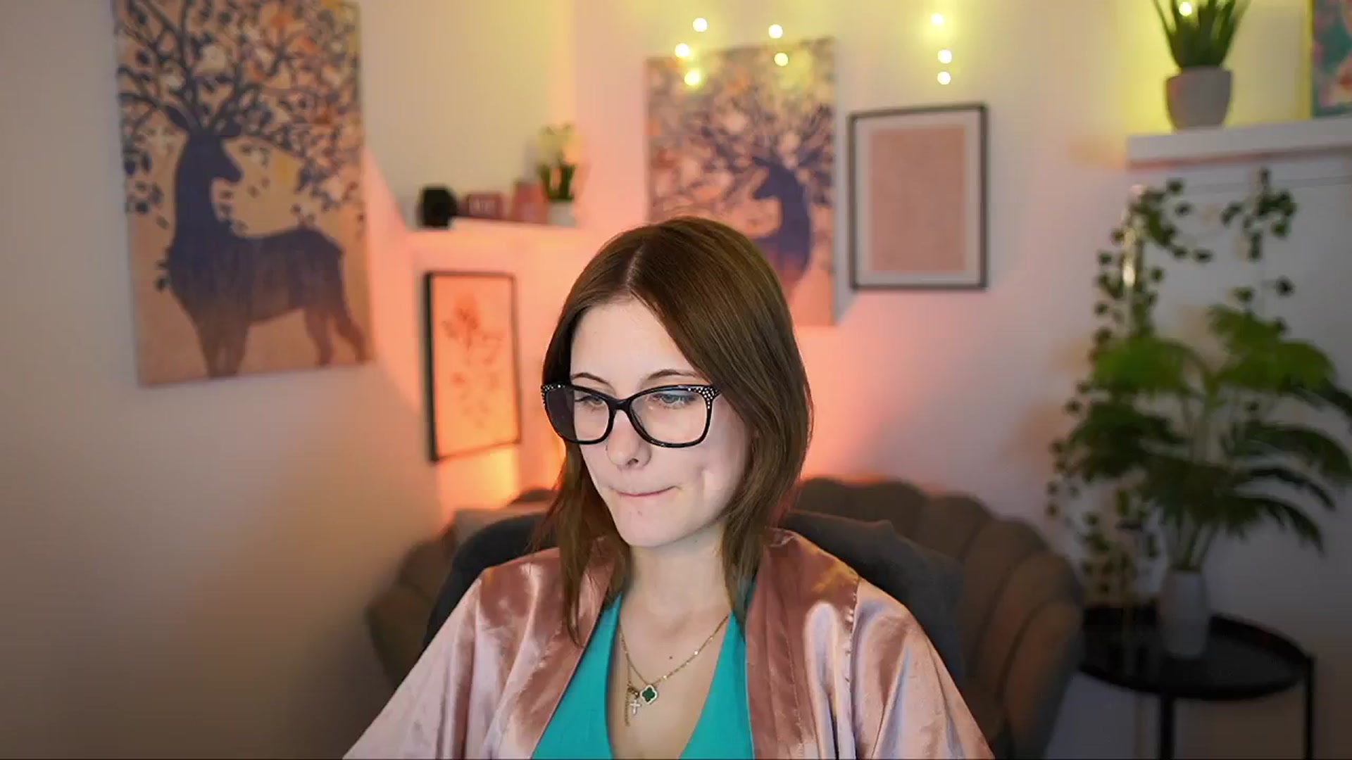 Gallery image thumbnail from Ellie_Shae's myfreecams stream on, 02/26/2025, 17:08 image 8 of 20