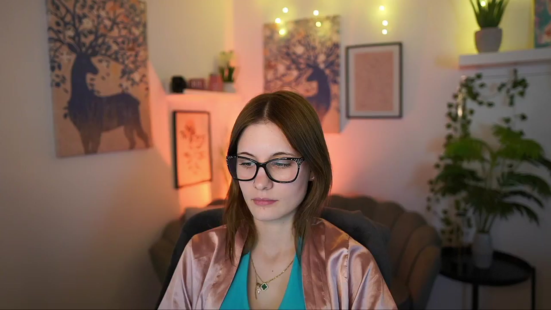 Gallery image thumbnail from Ellie_Shae's myfreecams stream on, 02/26/2025, 17:08 image 14 of 20