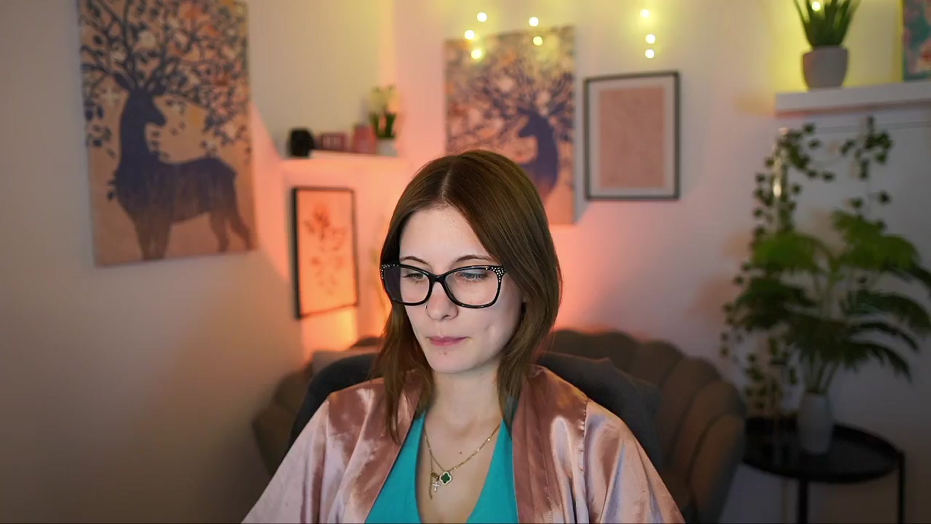 Gallery image thumbnail from Ellie_Shae's myfreecams stream on, 02/26/2025, 17:08 image 9 of 20