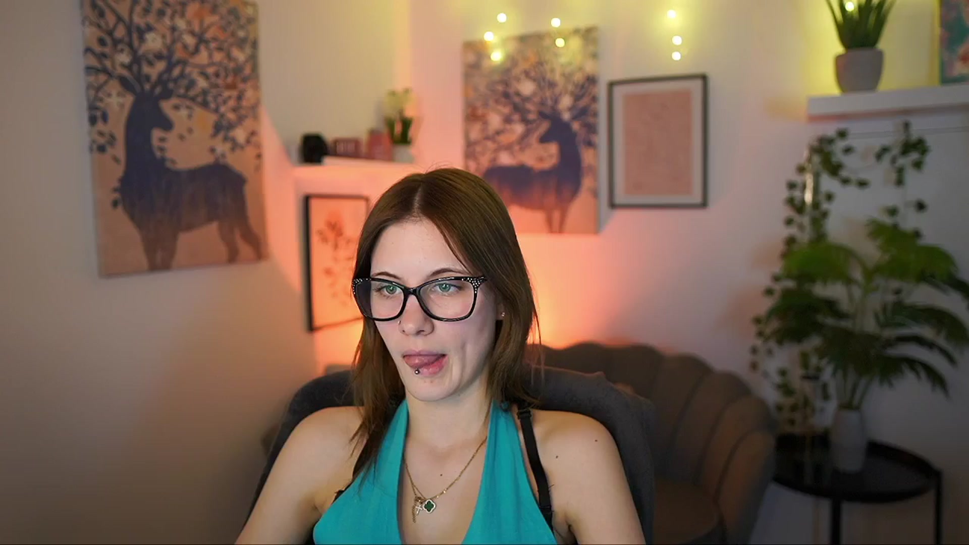 Gallery image thumbnail from Ellie_Shae's myfreecams stream on, 02/26/2025, 18:24 image 18 of 20