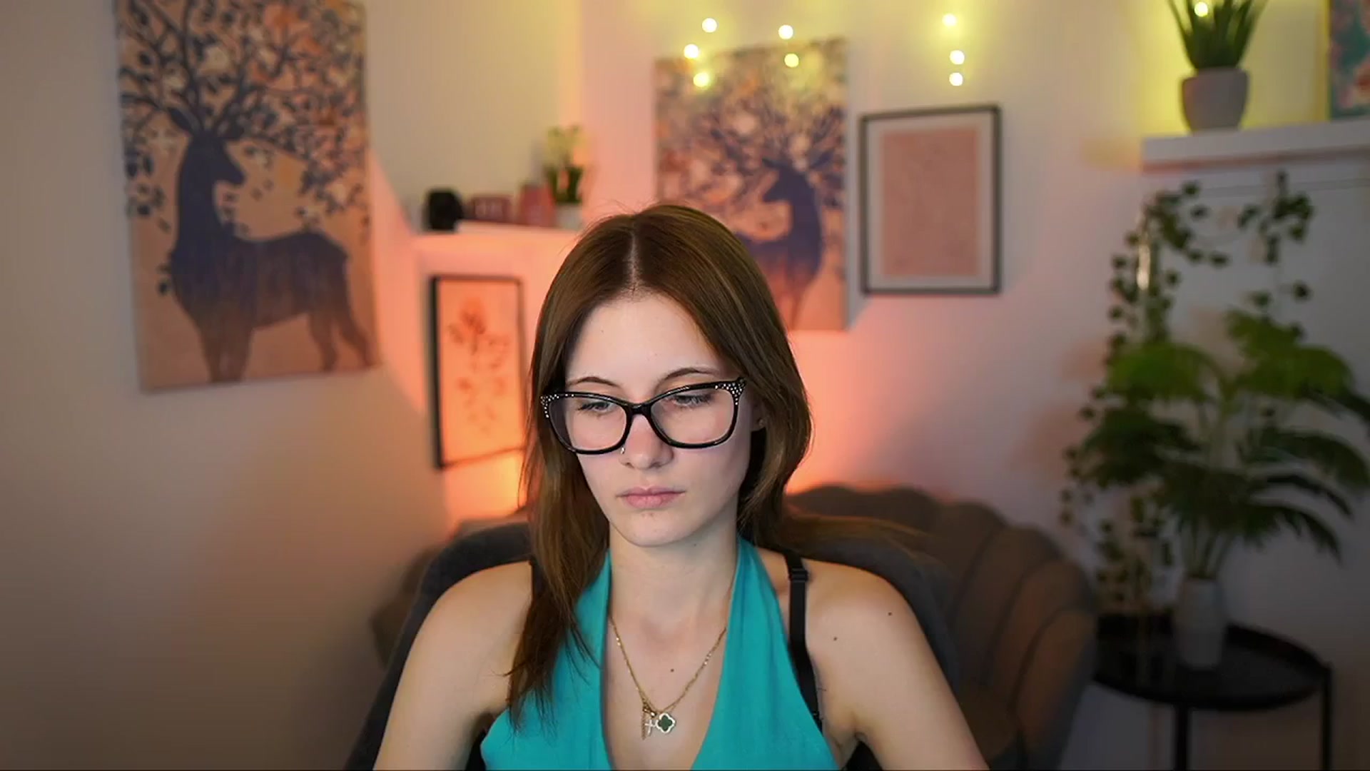 Gallery image thumbnail from Ellie_Shae's myfreecams stream on, 02/26/2025, 19:01 image 1 of 20