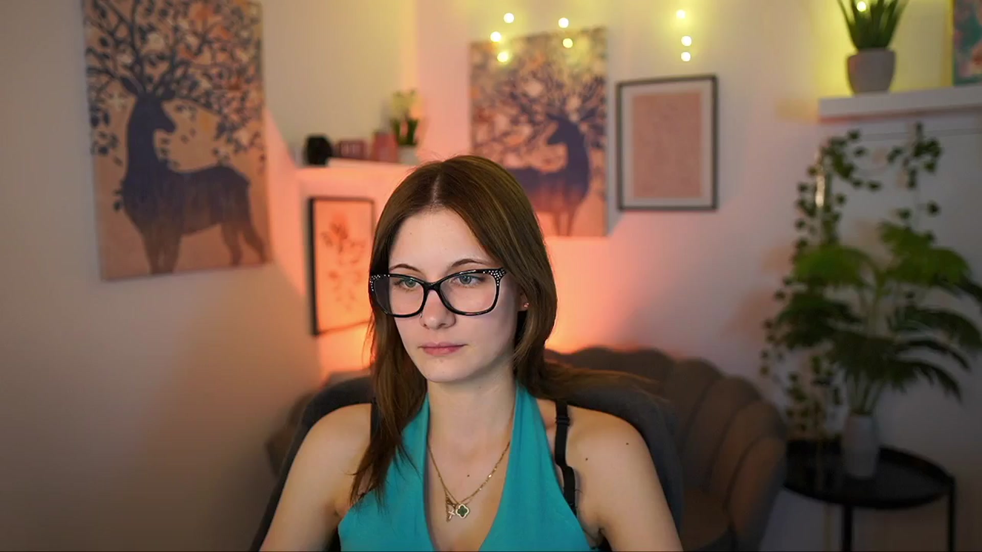 Gallery image thumbnail from Ellie_Shae's myfreecams stream on, 02/26/2025, 19:01 image 3 of 20
