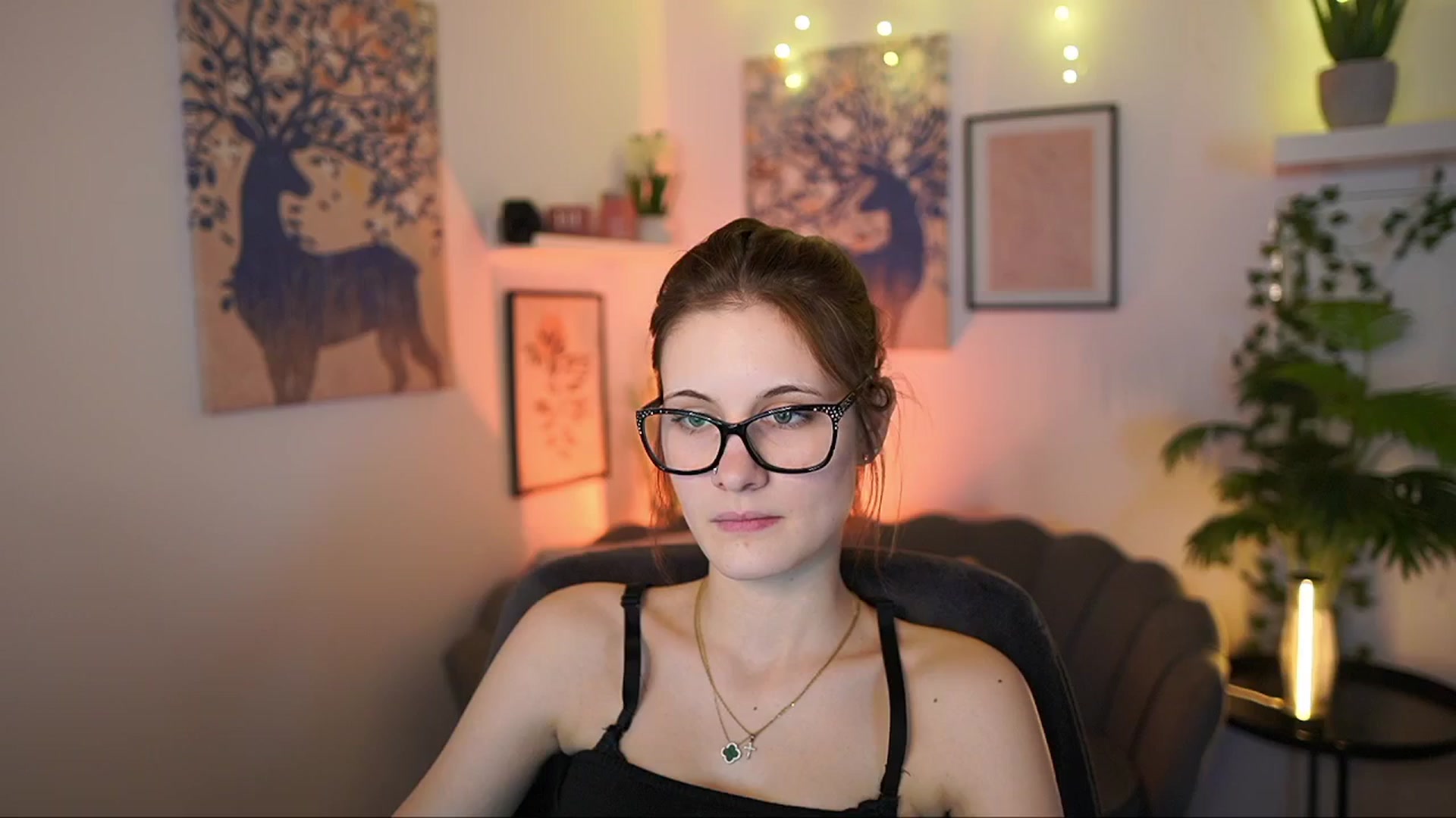 Gallery image thumbnail from Ellie_Shae's myfreecams stream on, 02/27/2025, 15:09 image 7 of 20