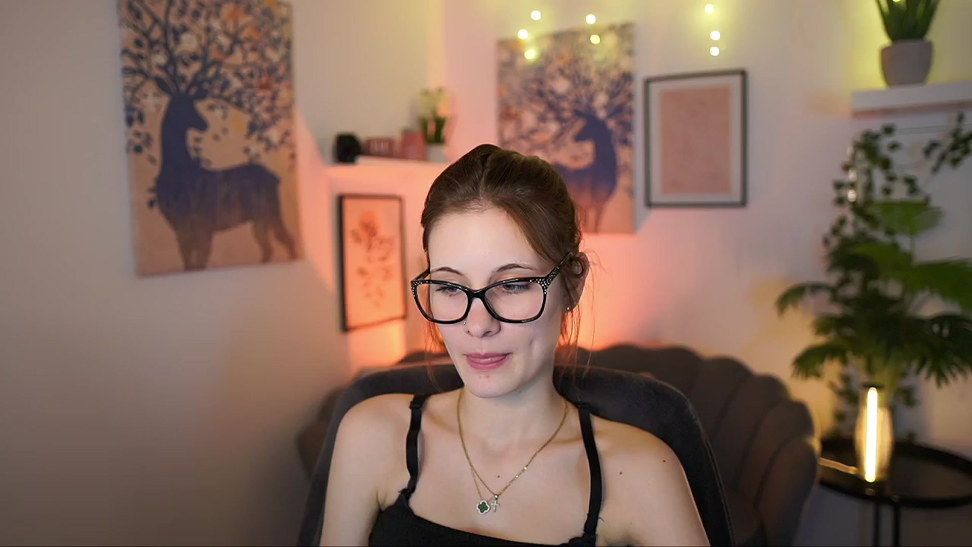 Gallery image thumbnail from Ellie_Shae's myfreecams stream on, 02/27/2025, 15:09 image 5 of 20