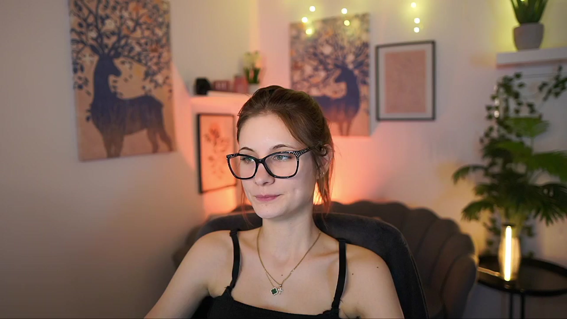 Gallery image thumbnail from Ellie_Shae's myfreecams stream on, 02/27/2025, 15:09 image 9 of 20