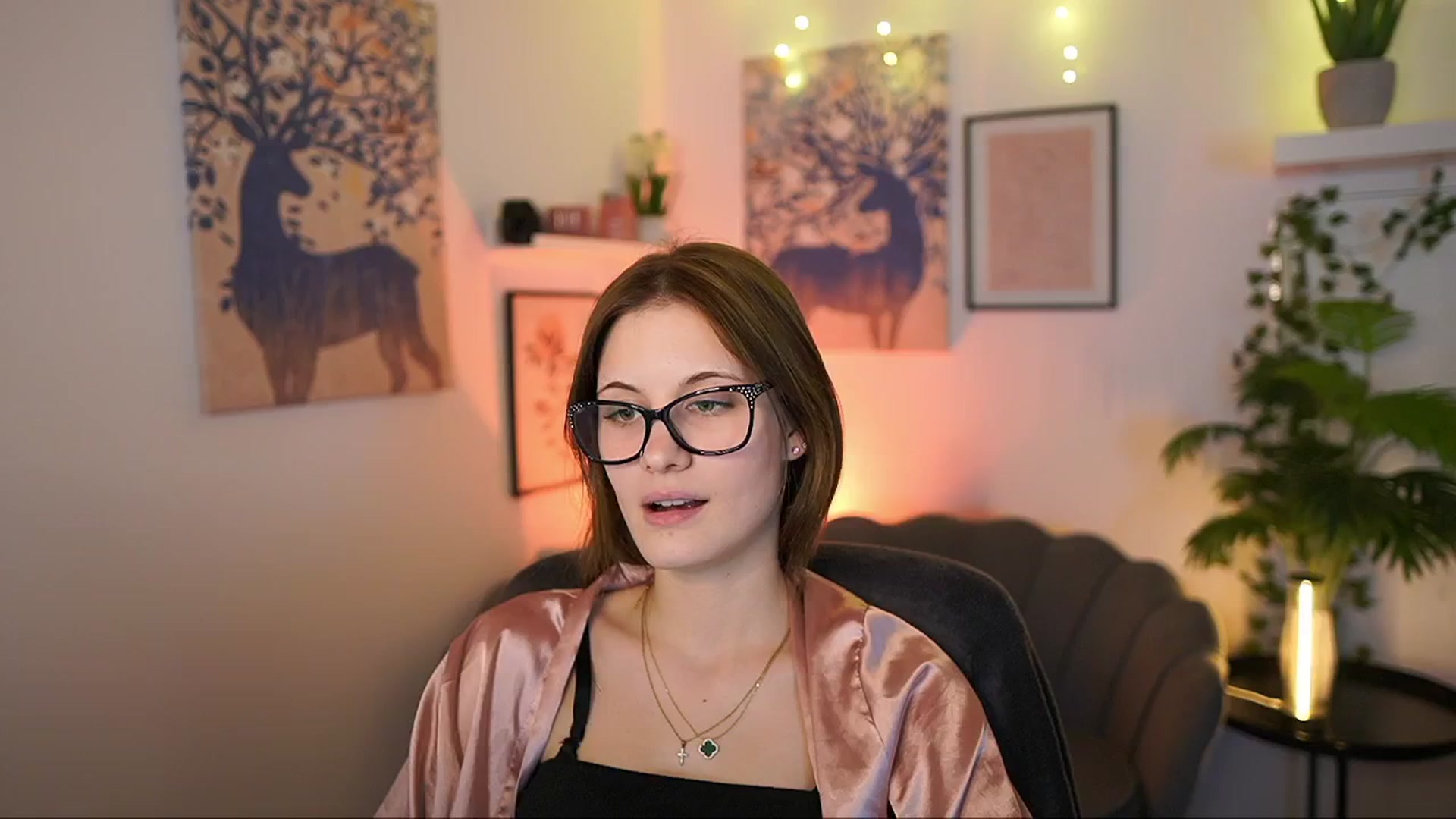 Gallery image thumbnail from Ellie_Shae's myfreecams stream on, 02/27/2025, 18:21 image 1 of 20