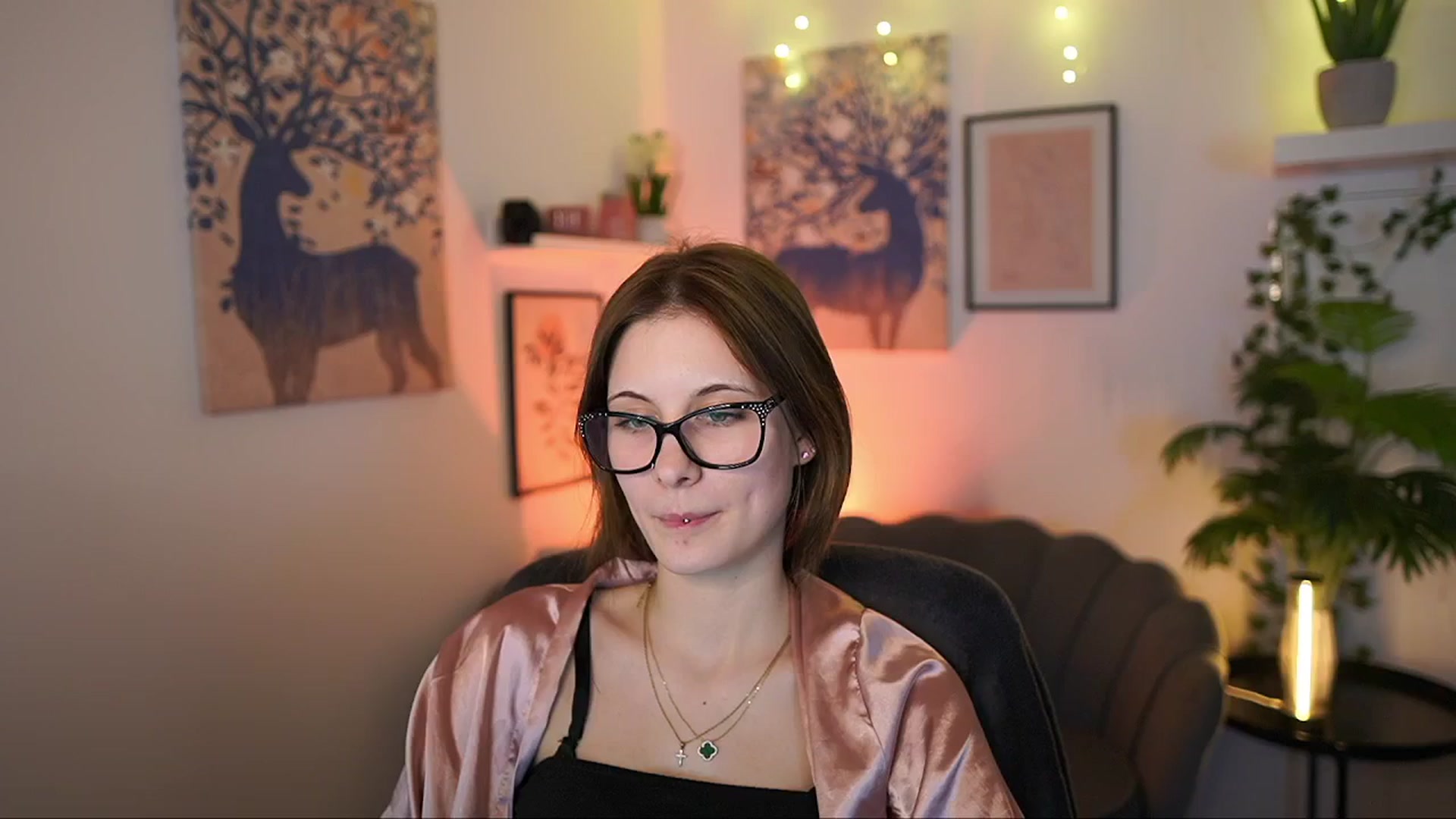 Gallery image thumbnail from Ellie_Shae's myfreecams stream on, 02/27/2025, 18:21 image 2 of 20