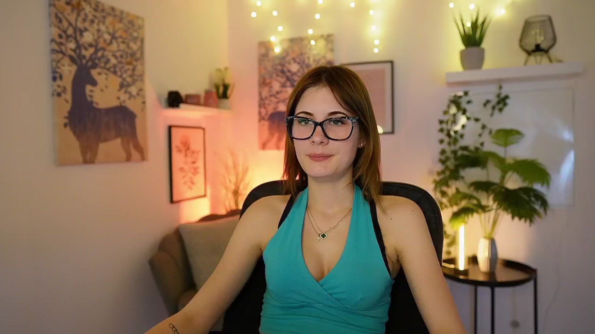 Gallery image thumbnail from Ellie_Shae's myfreecams stream on, 03/11/2025, 15:50 image 4 of 20