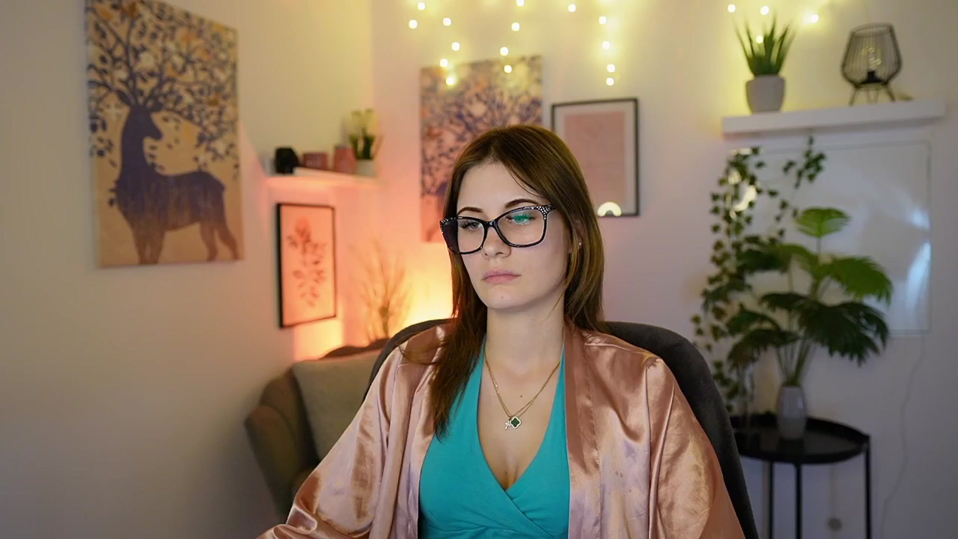 Gallery image thumbnail from Ellie_Shae's myfreecams stream on, 03/11/2025, 17:00 image 2 of 20