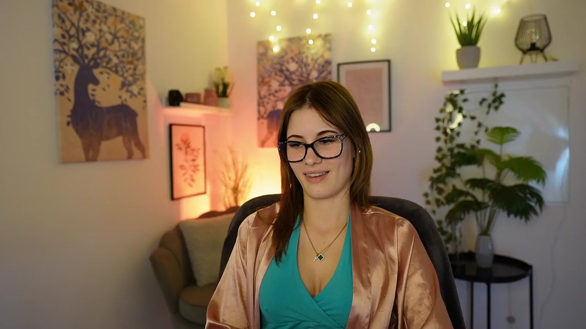 Gallery image thumbnail from Ellie_Shae's myfreecams stream on, 03/11/2025, 17:00 image 6 of 20