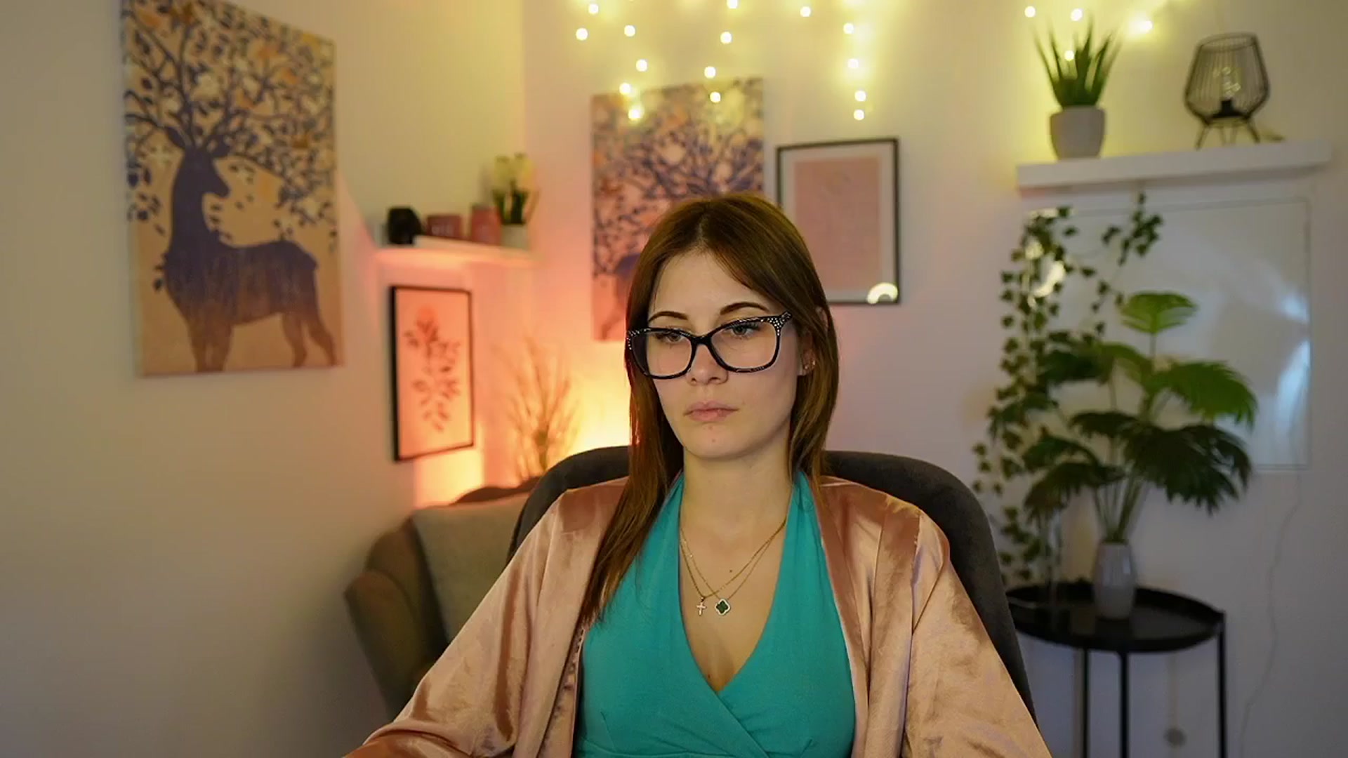 Gallery image thumbnail from Ellie_Shae's myfreecams stream on, 03/11/2025, 19:00 image 12 of 20