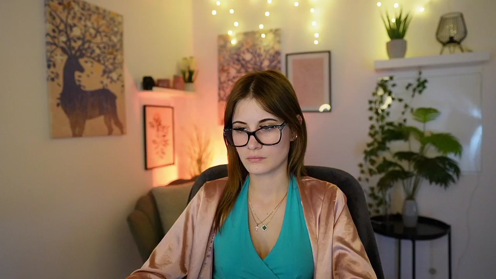 Gallery image thumbnail from Ellie_Shae's myfreecams stream on, 03/11/2025, 19:00 image 11 of 20