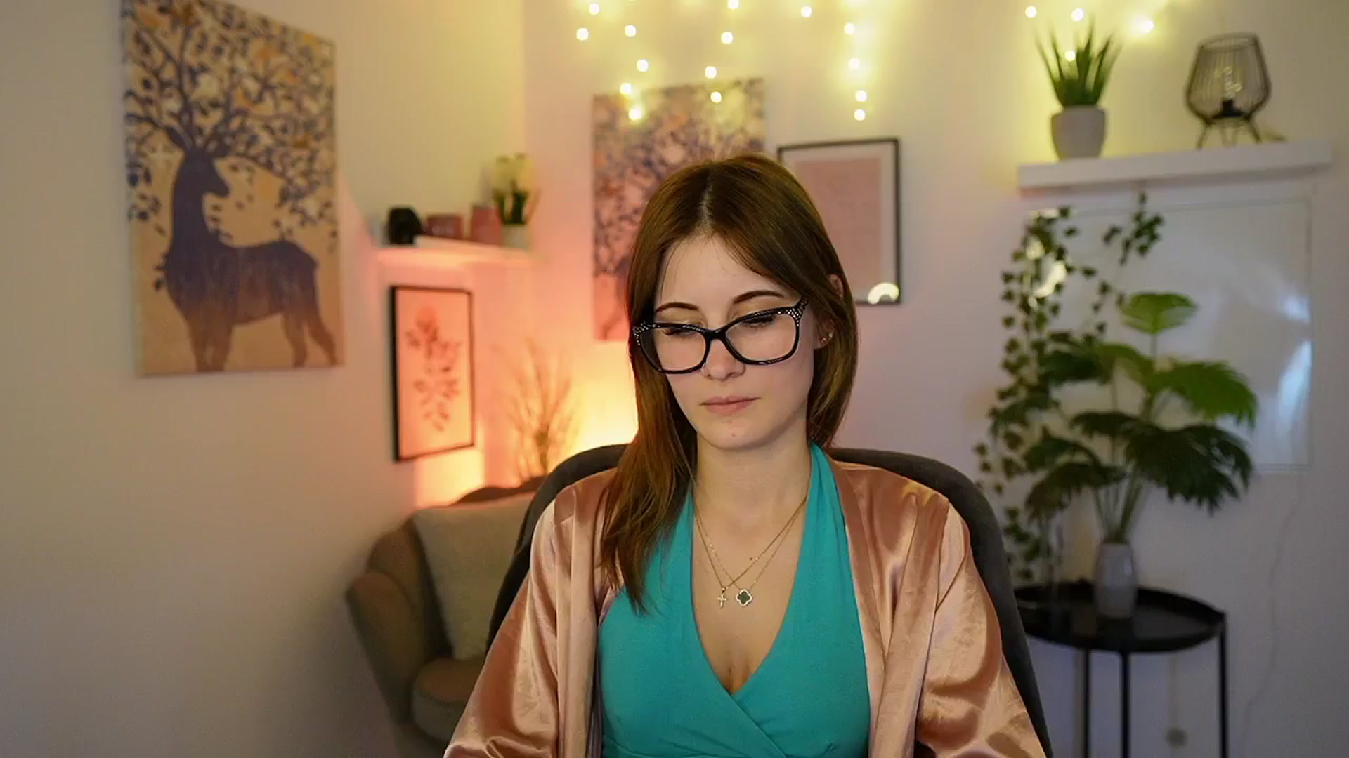 Gallery image thumbnail from Ellie_Shae's myfreecams stream on, 03/11/2025, 19:00 image 7 of 20