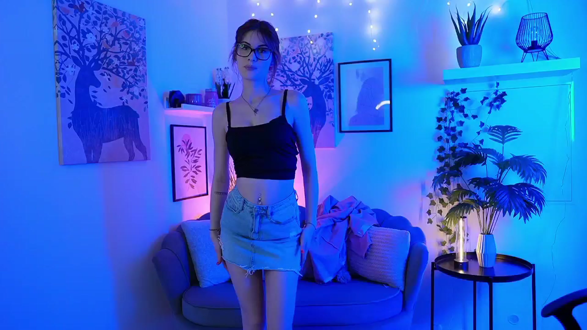 Gallery image thumbnail from Ellie_Shae's myfreecams stream on, 03/12/2025, 16:17 image 2 of 20