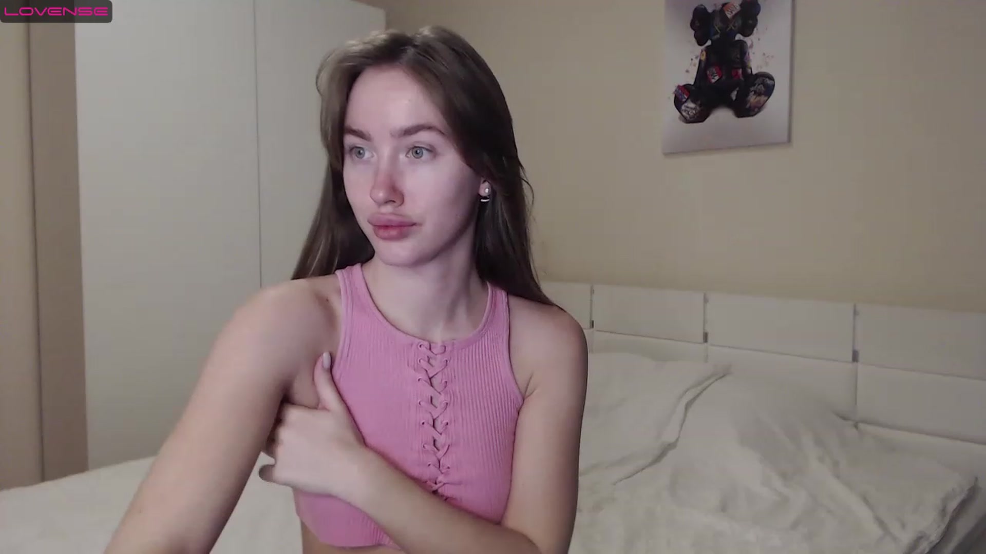 Gallery image thumbnail from Ellie_Young's myfreecams stream on, 12/21/2022, 22:55 image 7 of 20