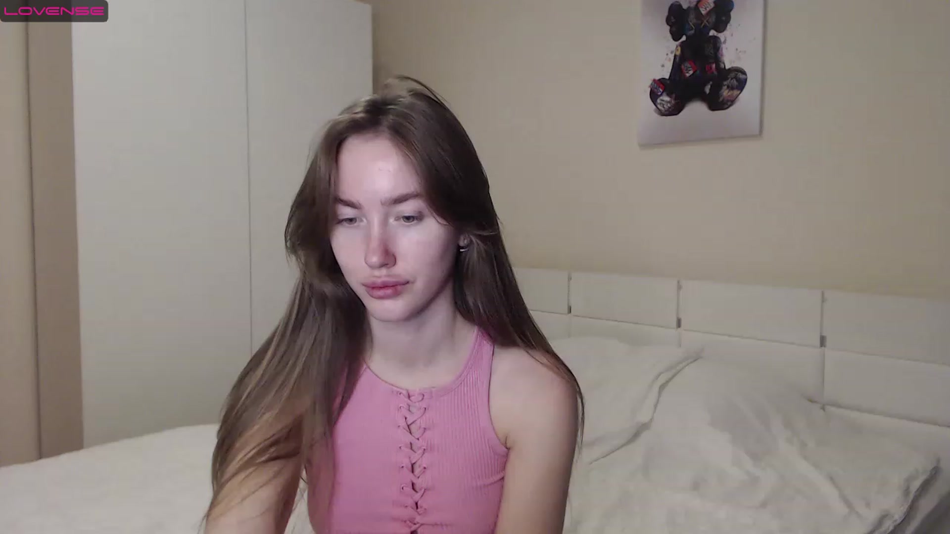 Gallery image thumbnail from Ellie_Young's myfreecams stream on, 12/21/2022, 22:55 image 8 of 20