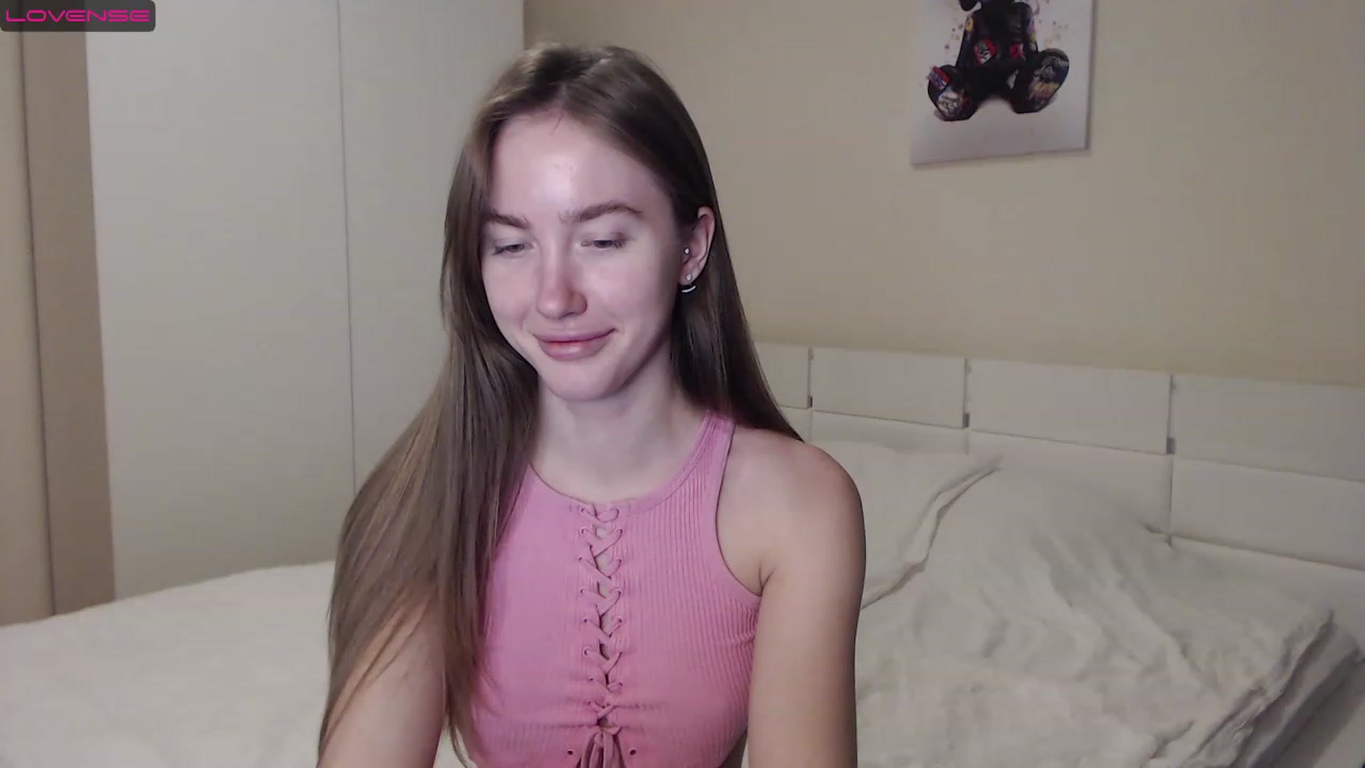 Gallery image thumbnail from Ellie_Young's myfreecams stream on, 12/21/2022, 22:55 image 12 of 20