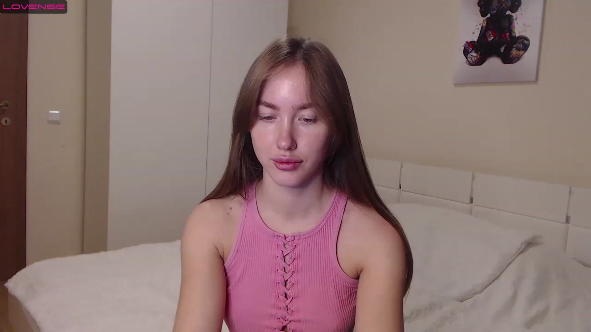 Gallery image thumbnail from Ellie_Young's myfreecams stream on, 12/27/2022, 16:04 image 10 of 20