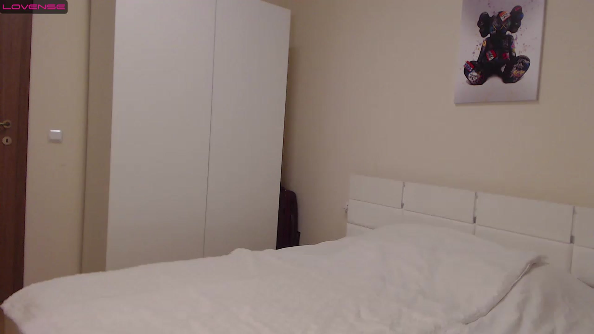Gallery image thumbnail from Ellie_Young's myfreecams stream on, 12/27/2022, 16:04 image 8 of 20