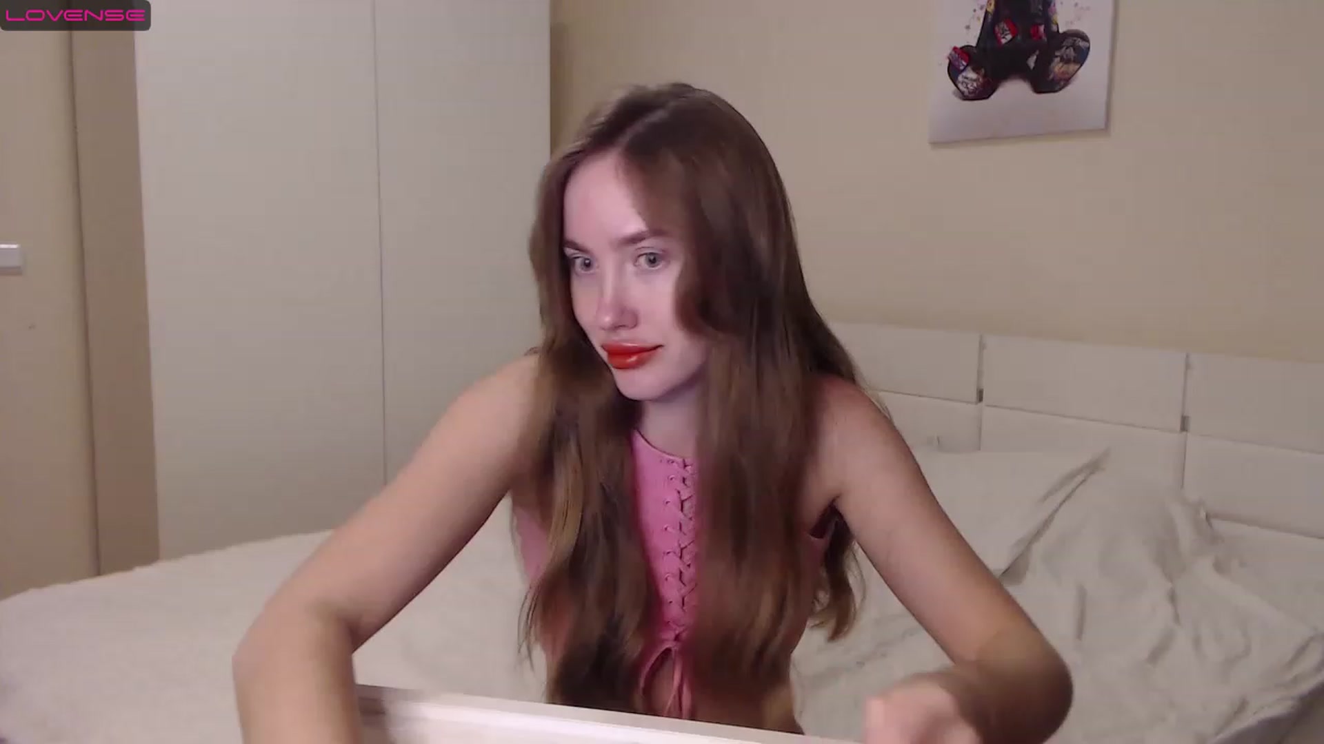 Gallery image thumbnail from Ellie_Young's myfreecams stream on, 01/01/2023, 16:49 image 12 of 20