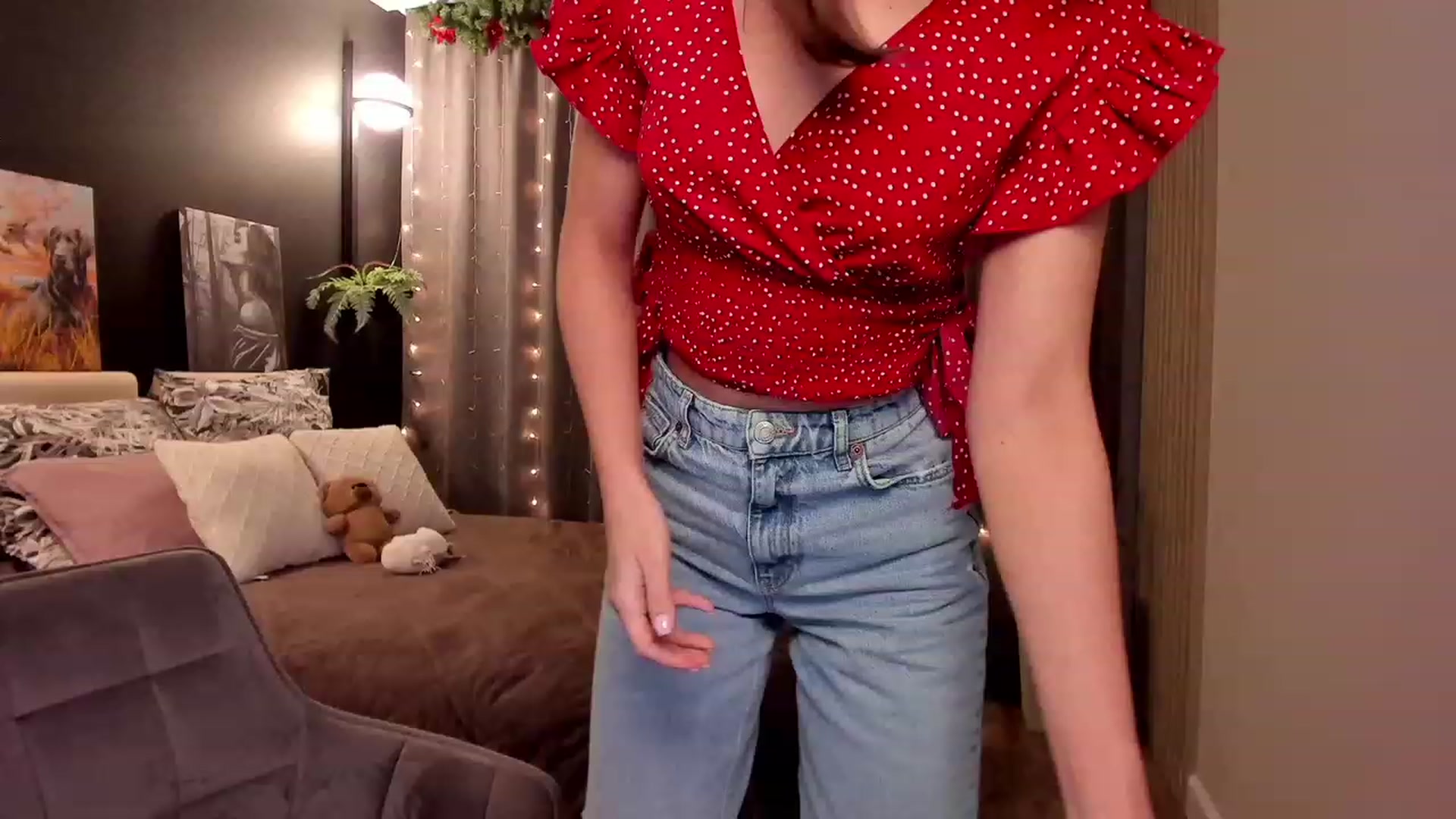 Gallery image thumbnail from Ellies_Smile's myfreecams stream on, 01/09/2023, 16:50 image 9 of 20