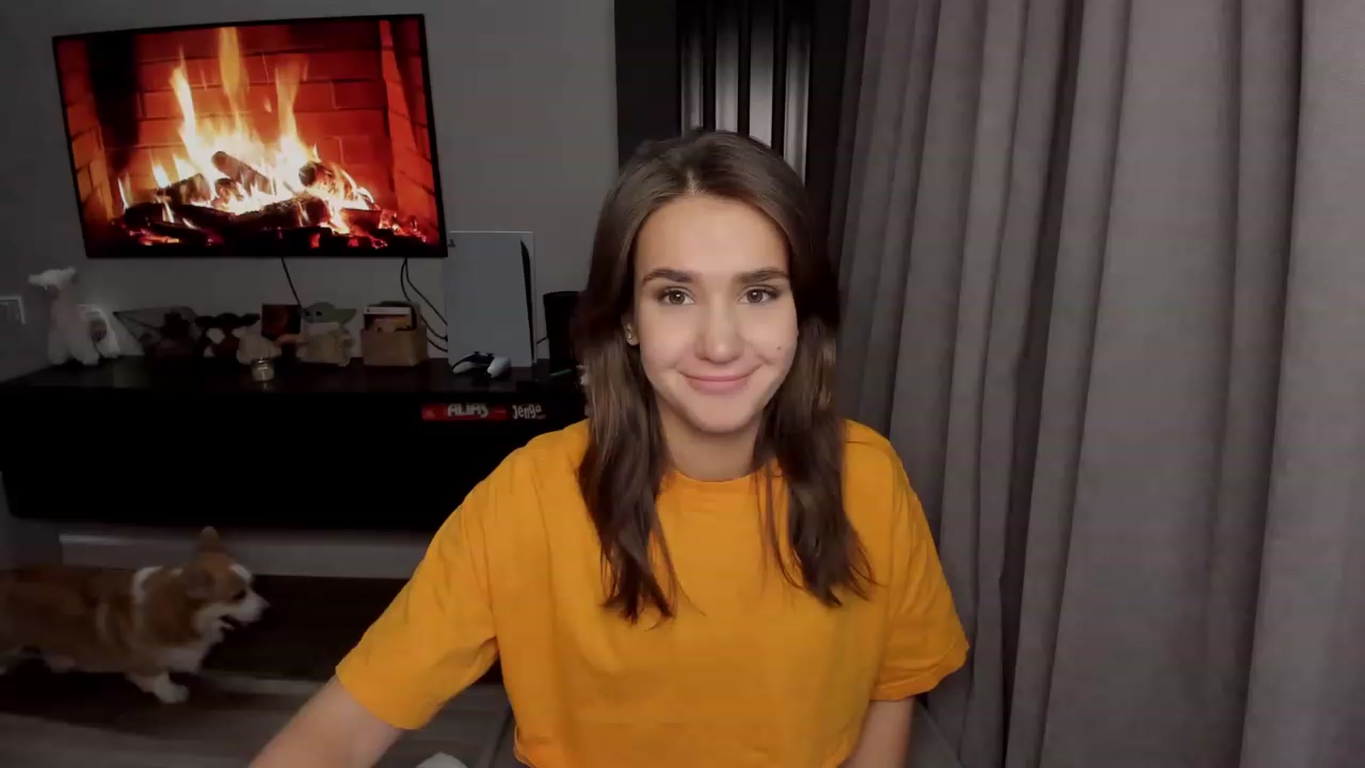 Gallery image thumbnail from Ellies_Smile's myfreecams stream on, 03/24/2023, 15:45 image 1 of 20