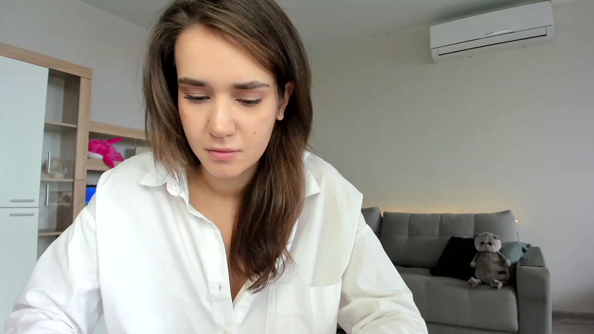 Gallery image thumbnail from Ellies_Smile's myfreecams stream on, 06/23/2023, 08:26 image 4 of 20