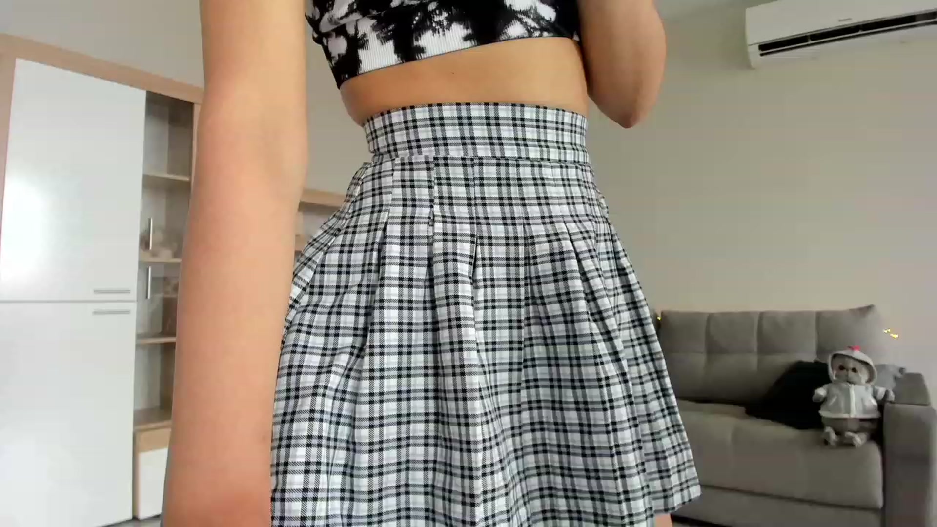 Gallery image thumbnail from Ellies_Smile's myfreecams stream on, 07/04/2023, 07:40 image 12 of 20