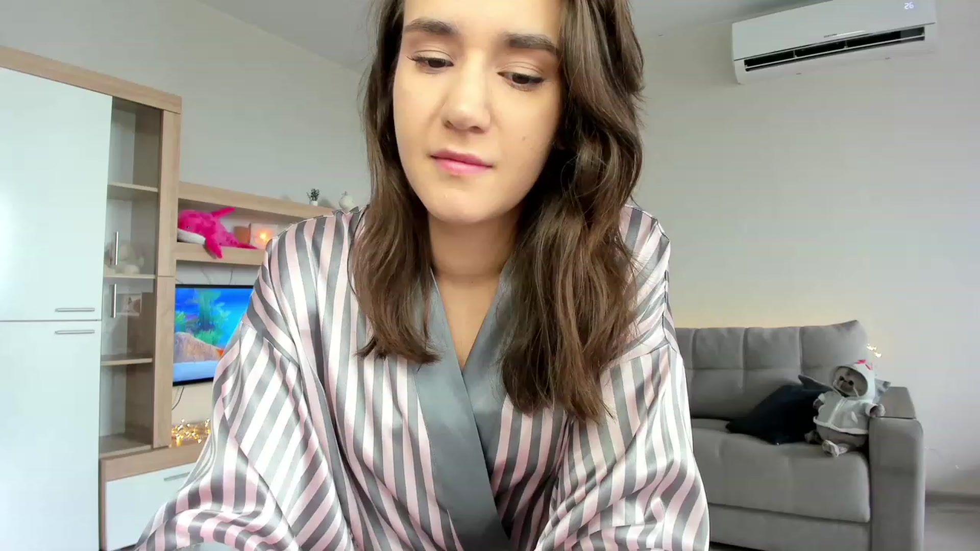 Gallery image thumbnail from Ellies_Smile's myfreecams stream on, 07/10/2023, 08:17 image 9 of 20