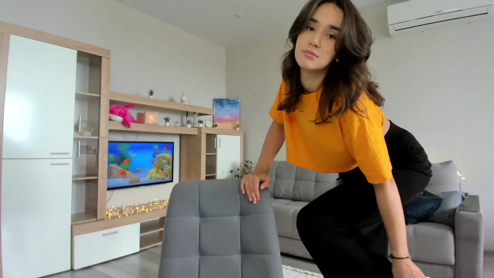 Gallery image thumbnail from Ellies_Smile's myfreecams stream on, 07/19/2023, 07:19 image 6 of 20
