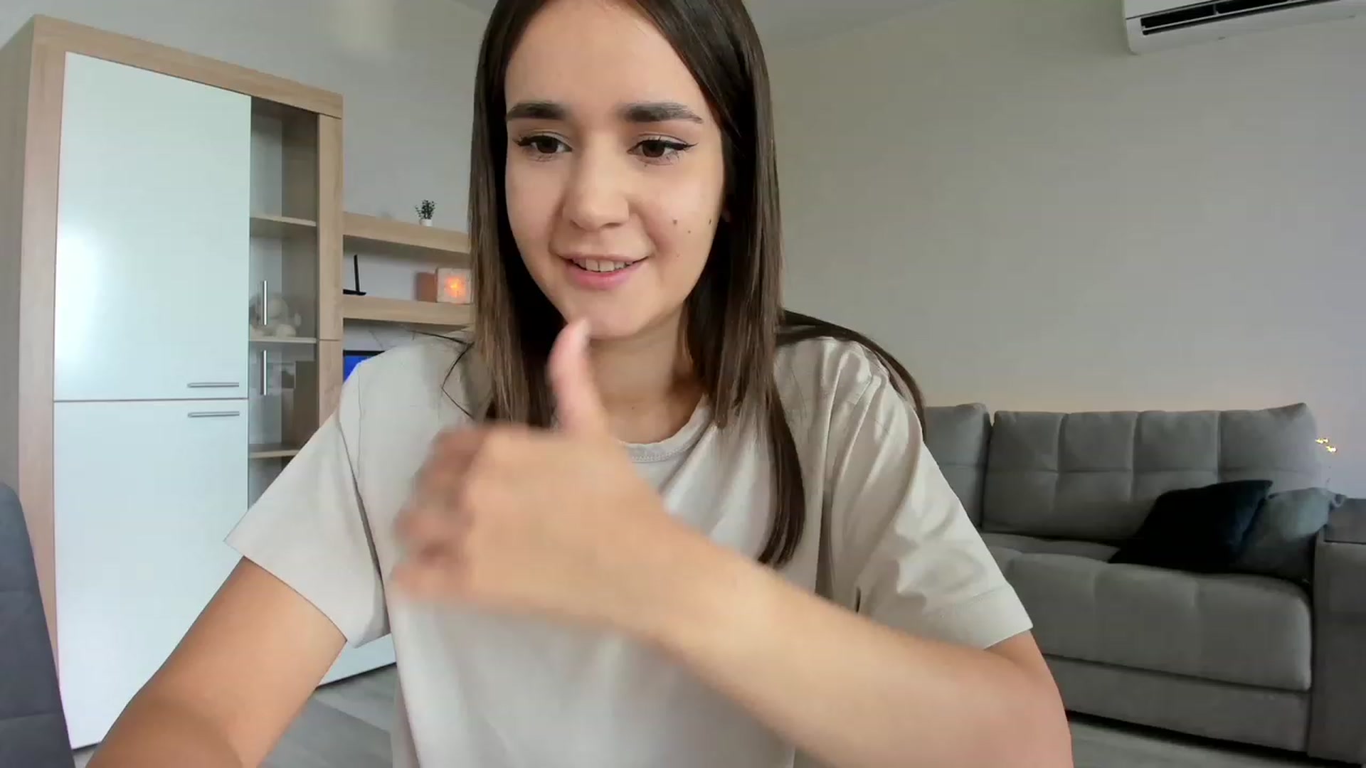 Gallery image thumbnail from Ellies_Smile's myfreecams stream on, 07/31/2023, 09:28 image 12 of 20