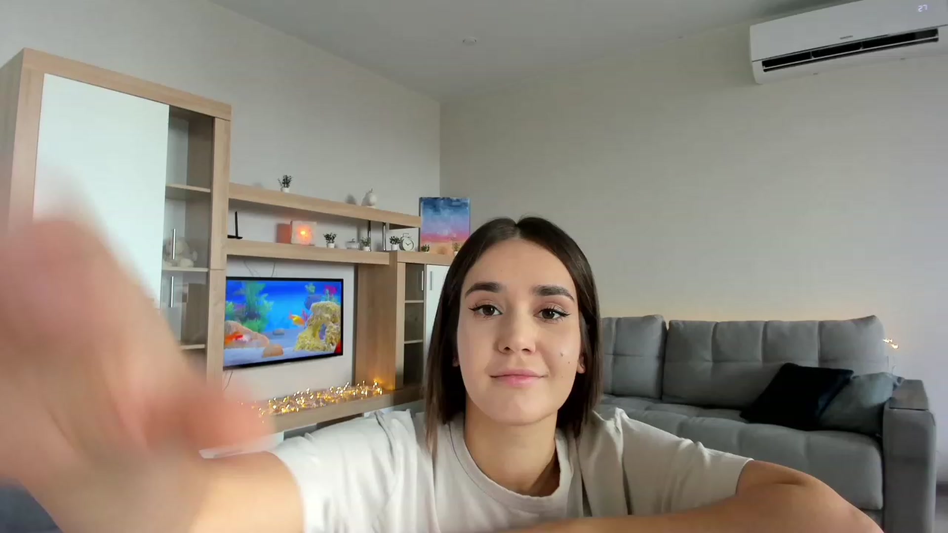 Gallery image thumbnail from Ellies_Smile's myfreecams stream on, 07/31/2023, 09:28 image 9 of 20