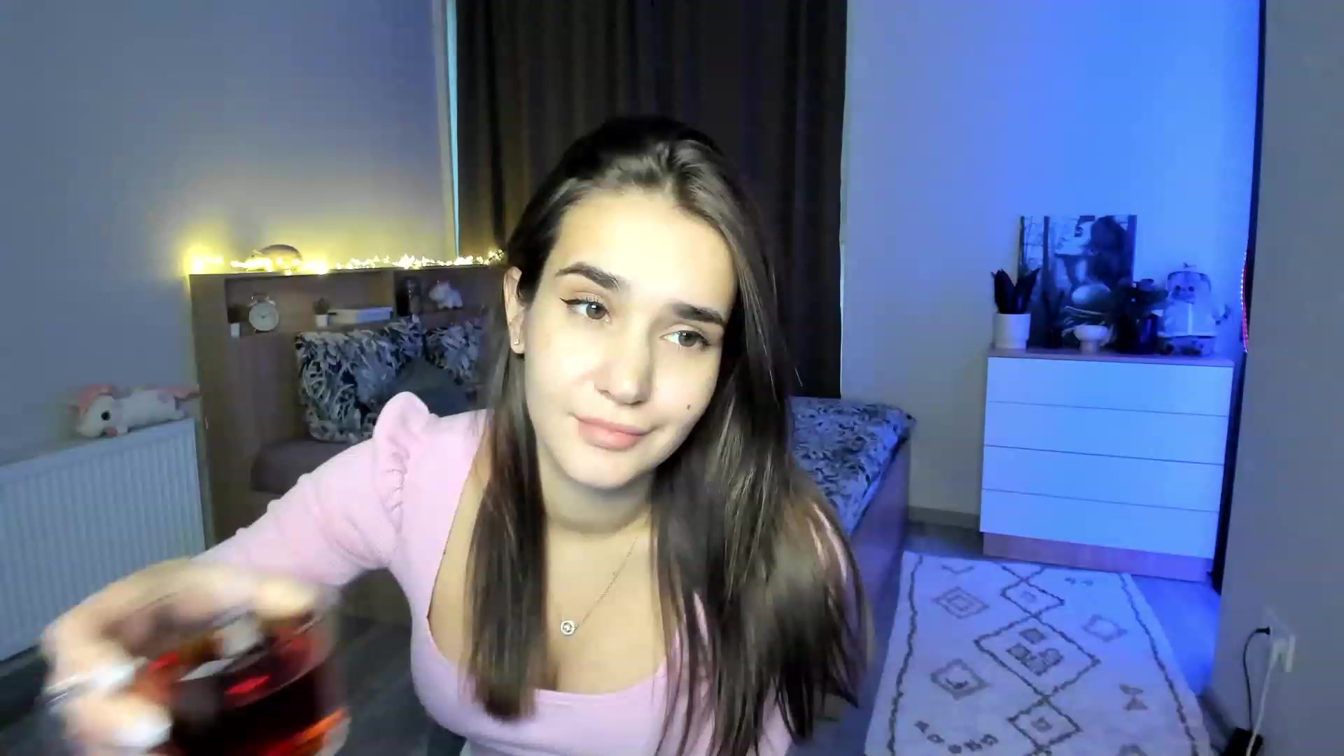 Gallery image thumbnail from Ellies_Smile's myfreecams stream on, 11/14/2023, 11:53 image 9 of 20