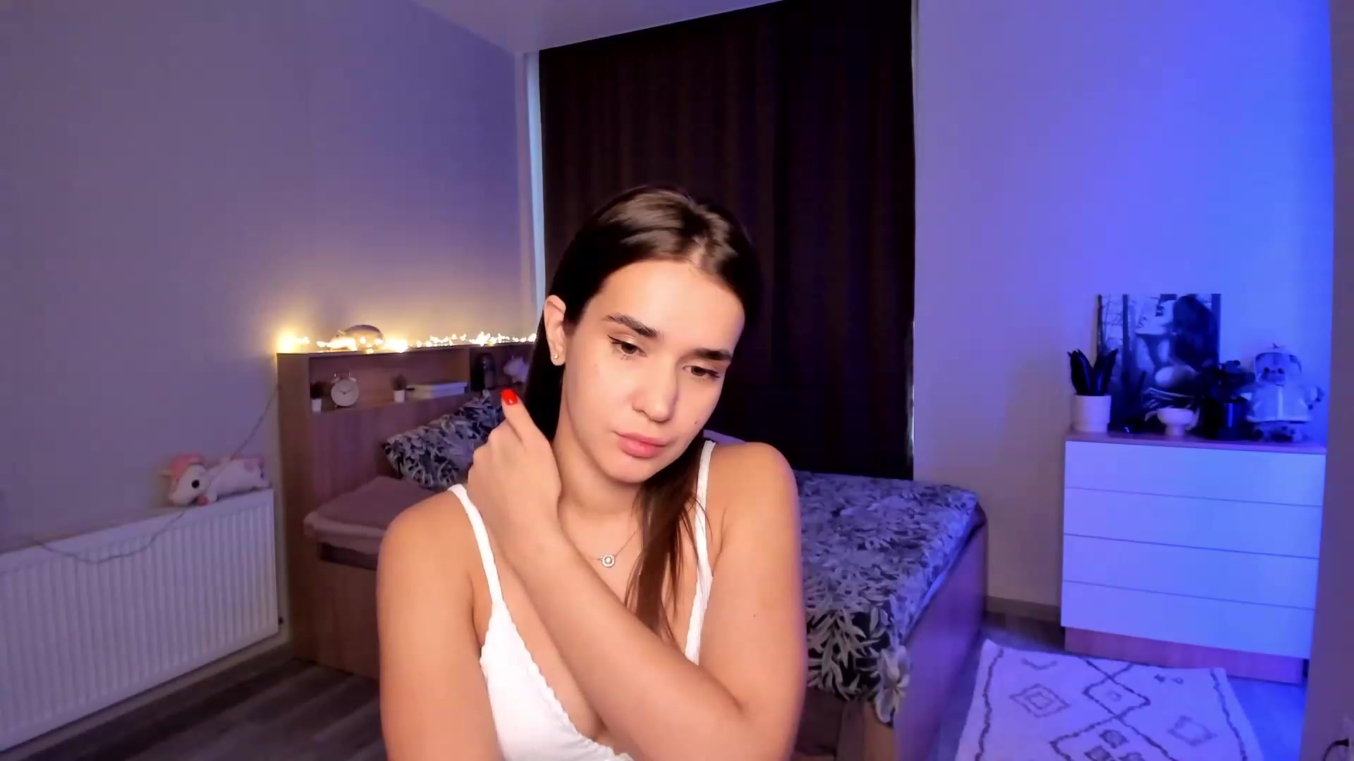 Gallery image thumbnail from Ellies_Smile's myfreecams stream on, 11/27/2023, 08:03 image 17 of 20