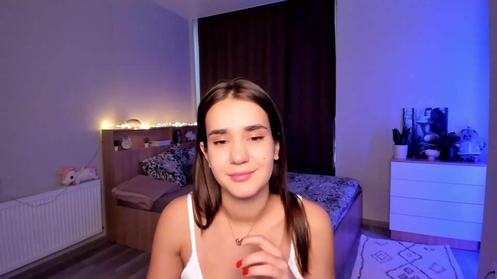 Gallery image thumbnail from Ellies_Smile's myfreecams stream on, 11/27/2023, 08:03 image 20 of 20