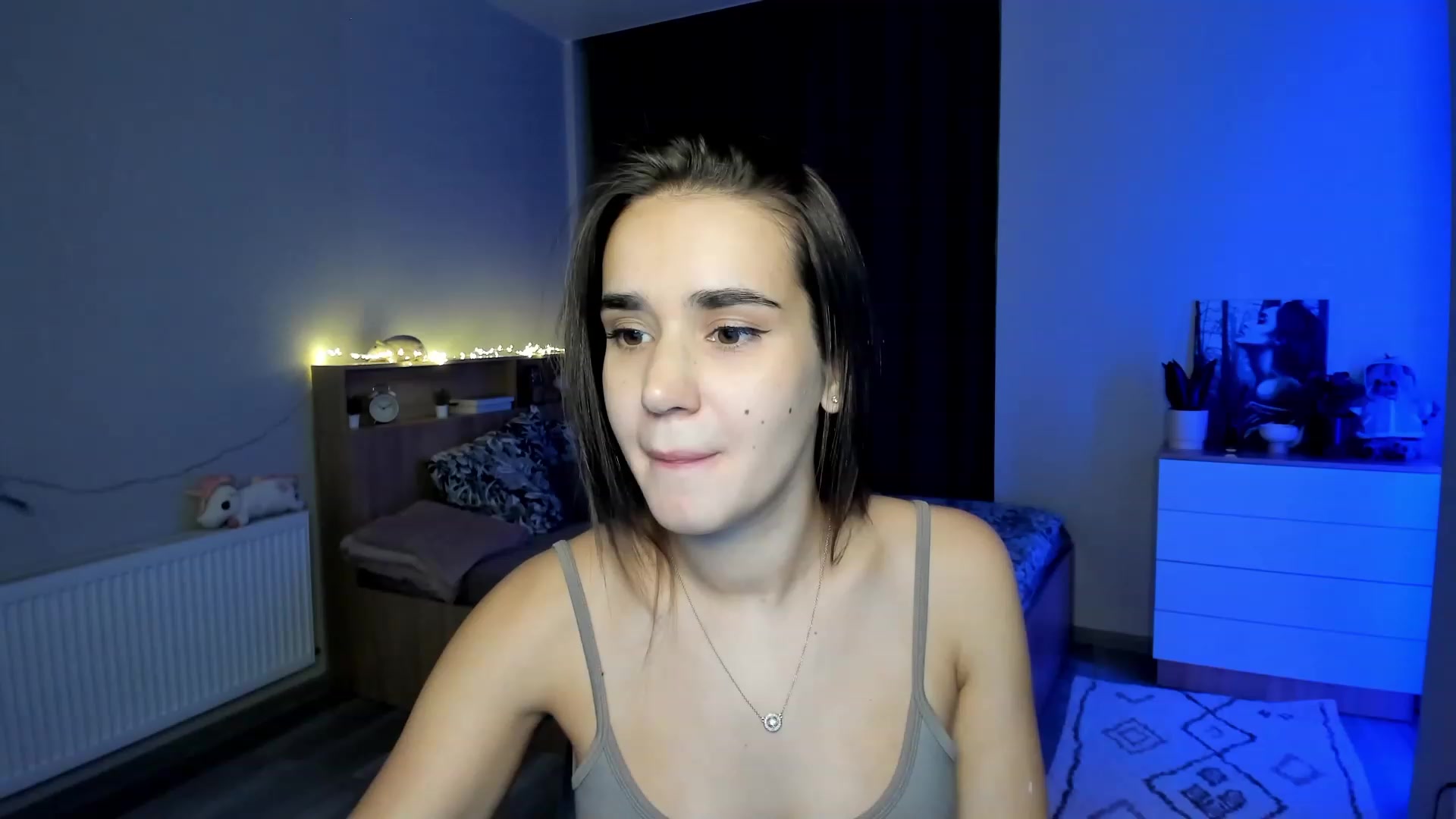 Gallery image thumbnail from Ellies_Smile's myfreecams stream on, 11/30/2023, 15:09 image 7 of 20
