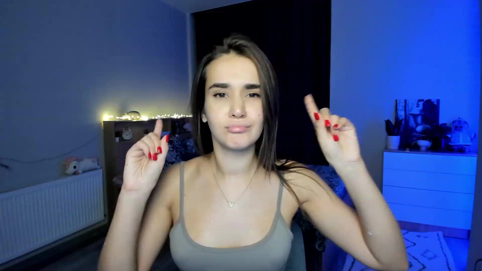Gallery image thumbnail from Ellies_Smile's myfreecams stream on, 11/30/2023, 15:09 image 2 of 20