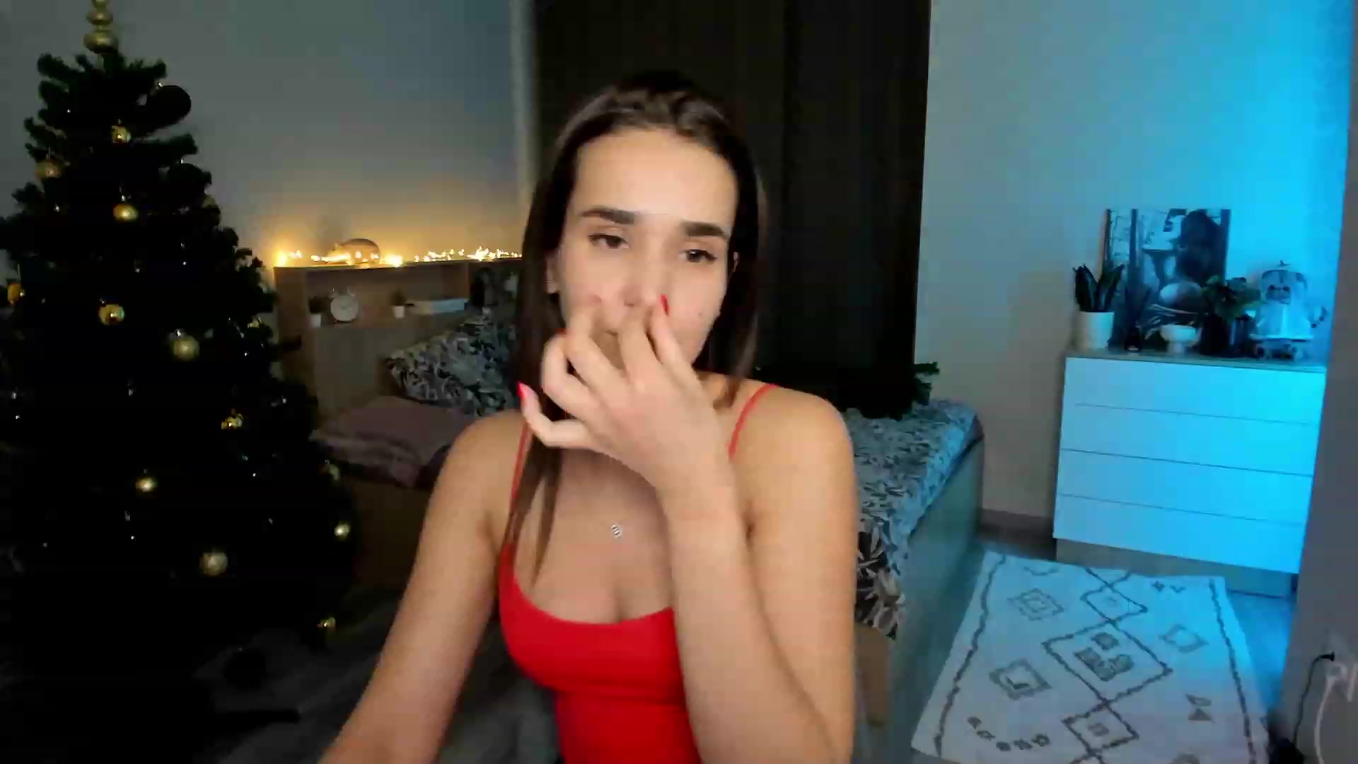 Gallery image thumbnail from Ellies_Smile's myfreecams stream on, 11/30/2023, 20:30 image 8 of 20