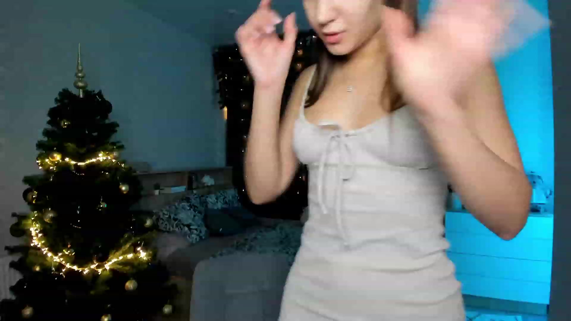 Gallery image thumbnail from Ellies_Smile's myfreecams stream on, 12/04/2023, 13:22 image 7 of 20