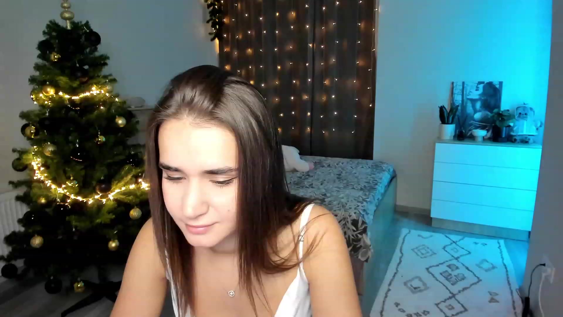Gallery image thumbnail from Ellies_Smile's myfreecams stream on, 12/05/2023, 14:54 image 11 of 20
