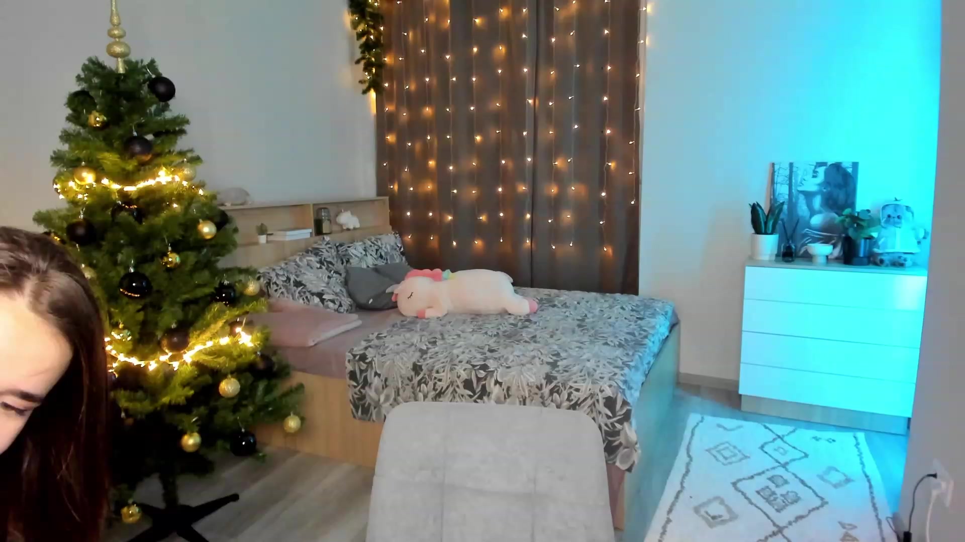 Gallery image thumbnail from Ellies_Smile's myfreecams stream on, 12/05/2023, 15:47 image 11 of 20
