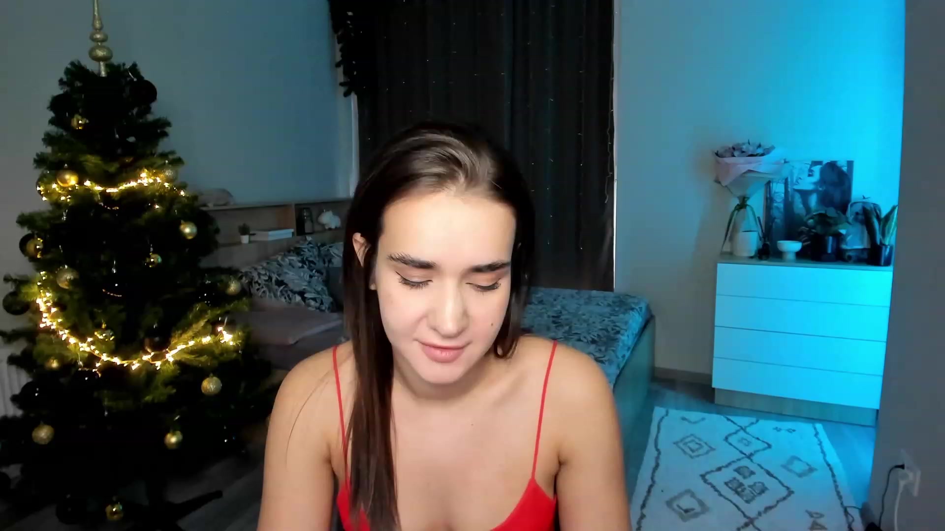 Gallery image thumbnail from Ellies_Smile's myfreecams stream on, 12/07/2023, 11:31 image 2 of 20