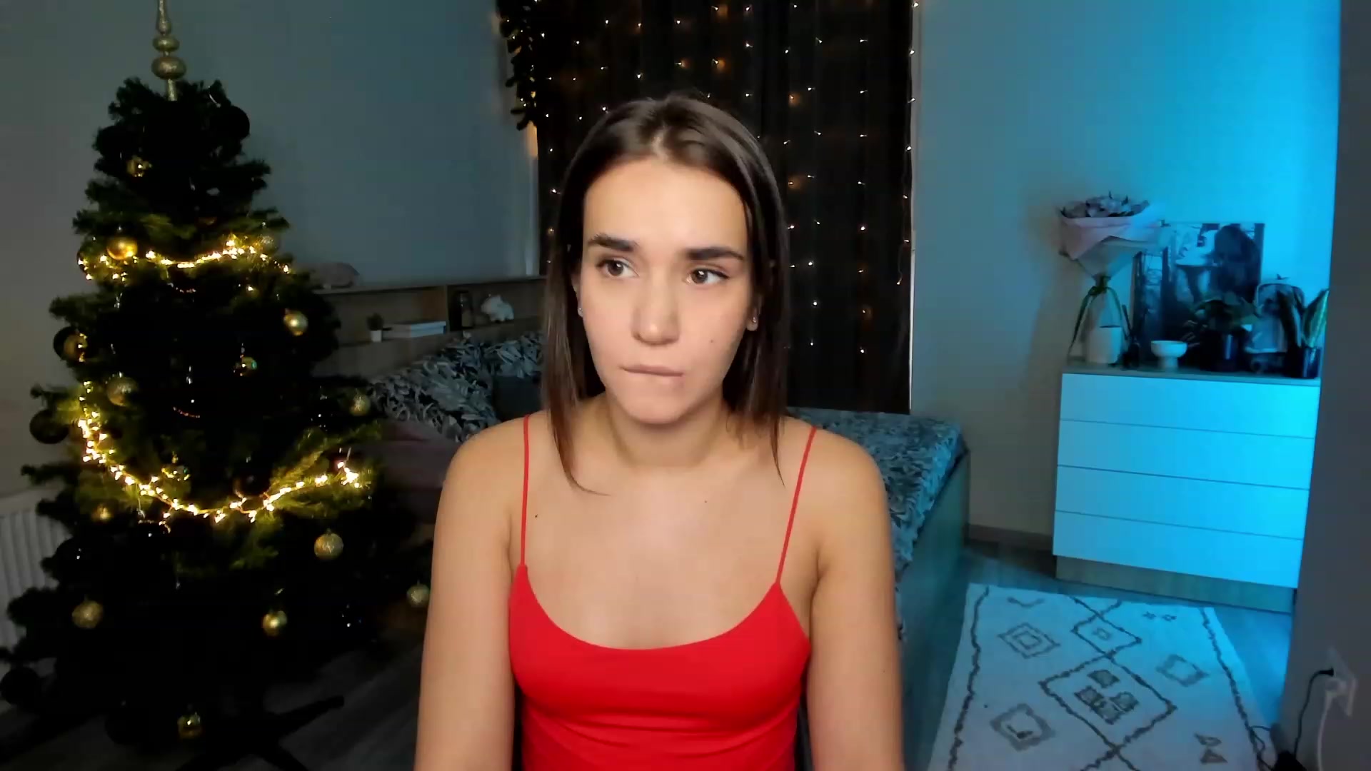 Gallery image thumbnail from Ellies_Smile's myfreecams stream on, 12/07/2023, 11:31 image 14 of 20