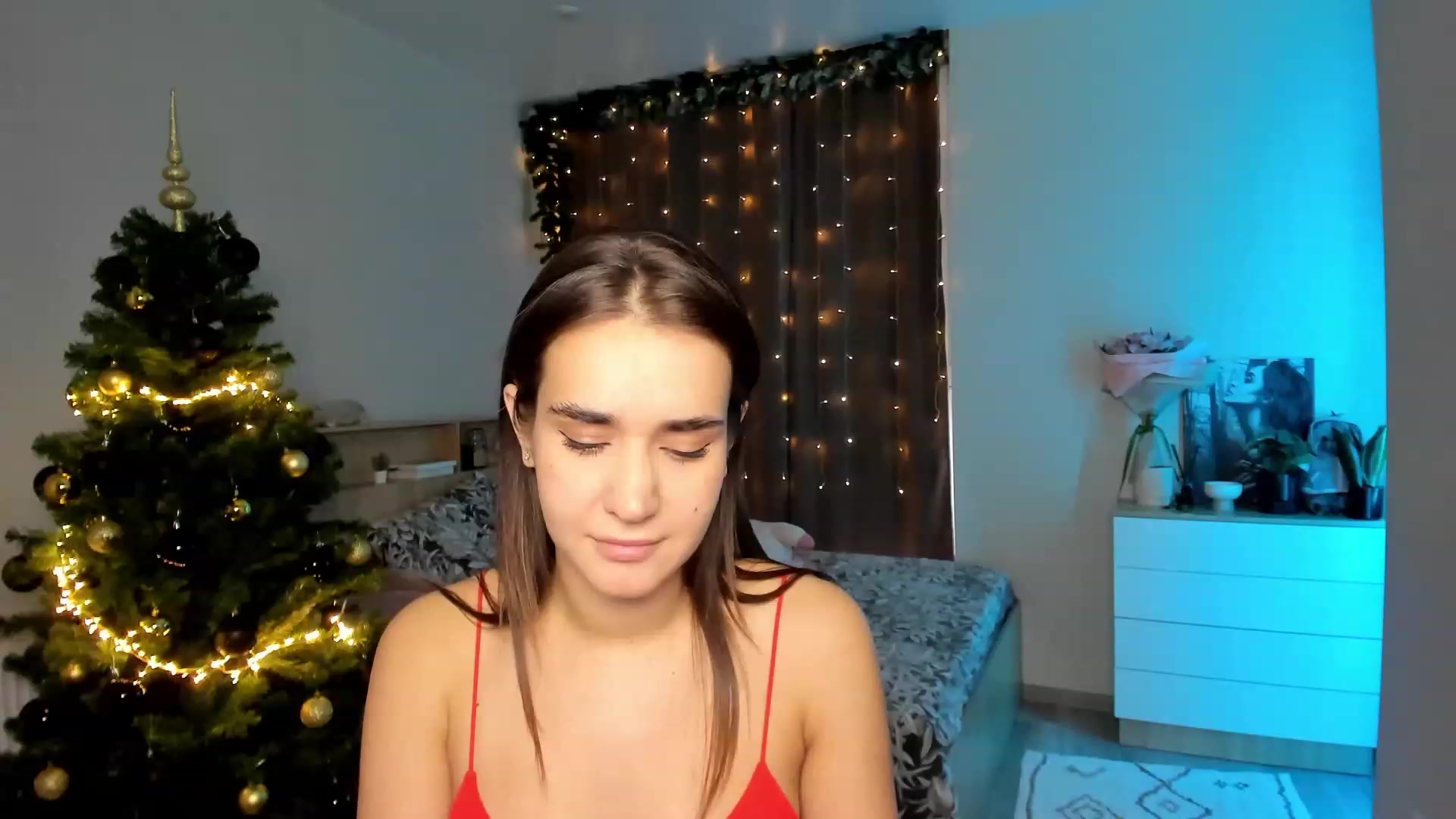 Gallery image thumbnail from Ellies_Smile's myfreecams stream on, 12/07/2023, 11:31 image 7 of 20