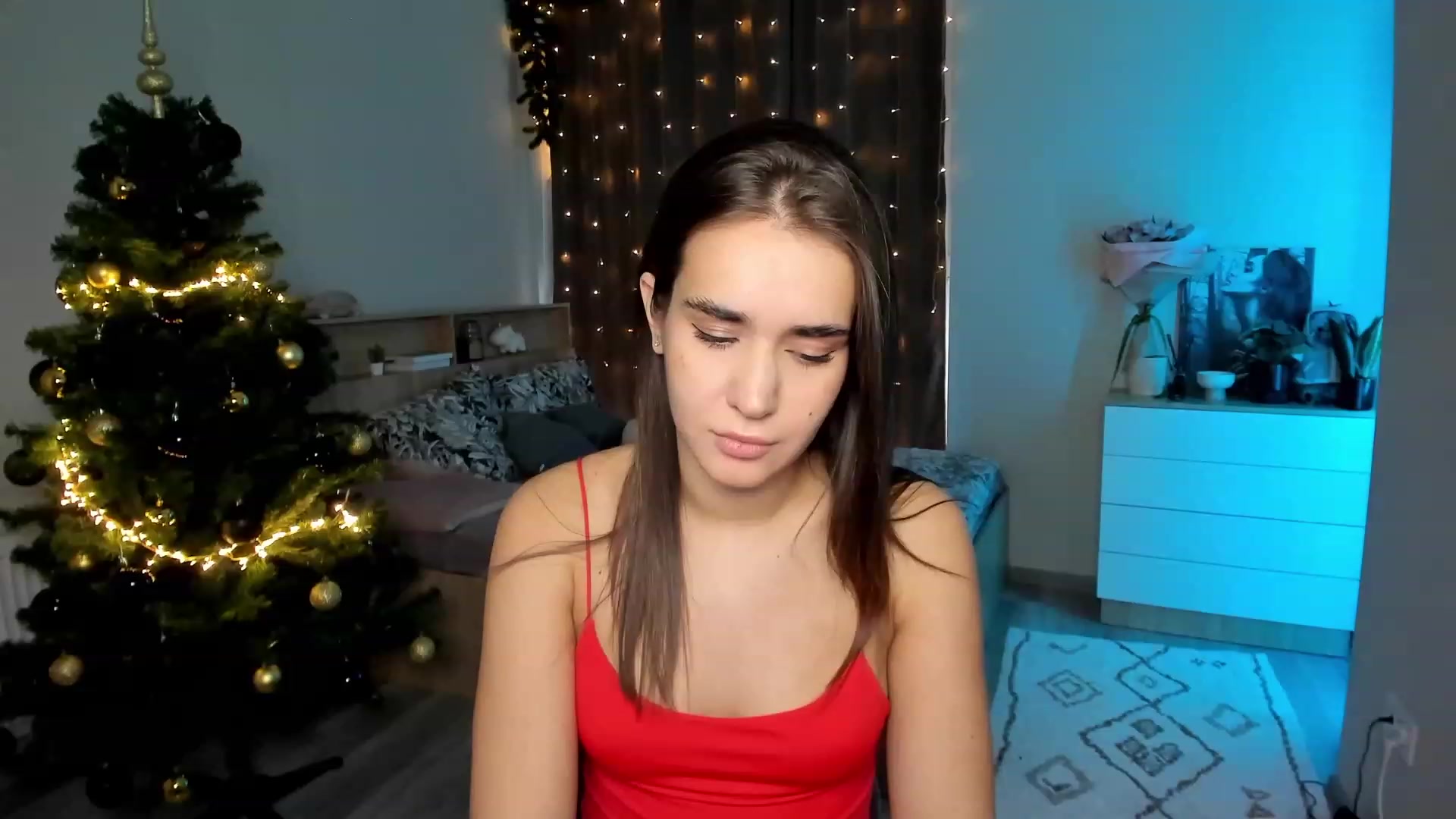 Gallery image thumbnail from Ellies_Smile's myfreecams stream on, 12/07/2023, 11:31 image 4 of 20