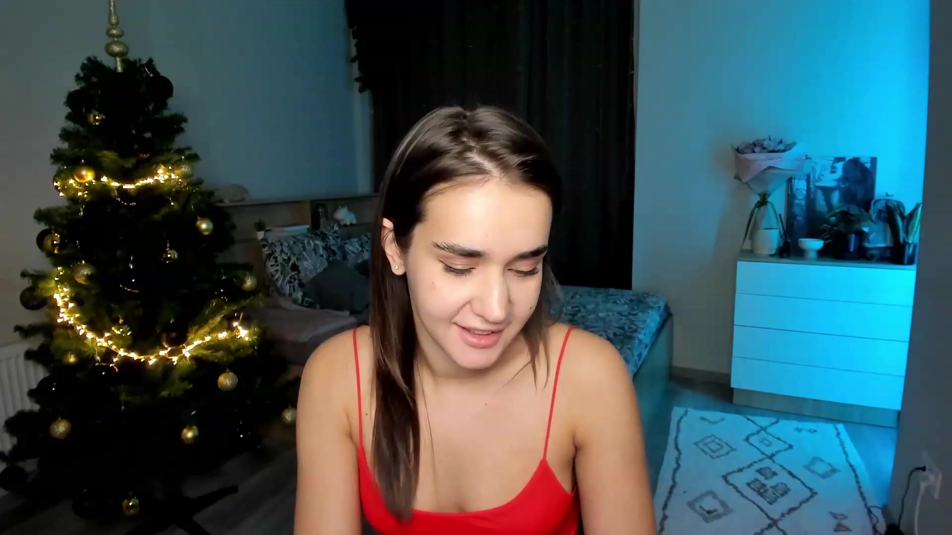 Gallery image thumbnail from Ellies_Smile's myfreecams stream on, 12/07/2023, 12:59 image 12 of 20