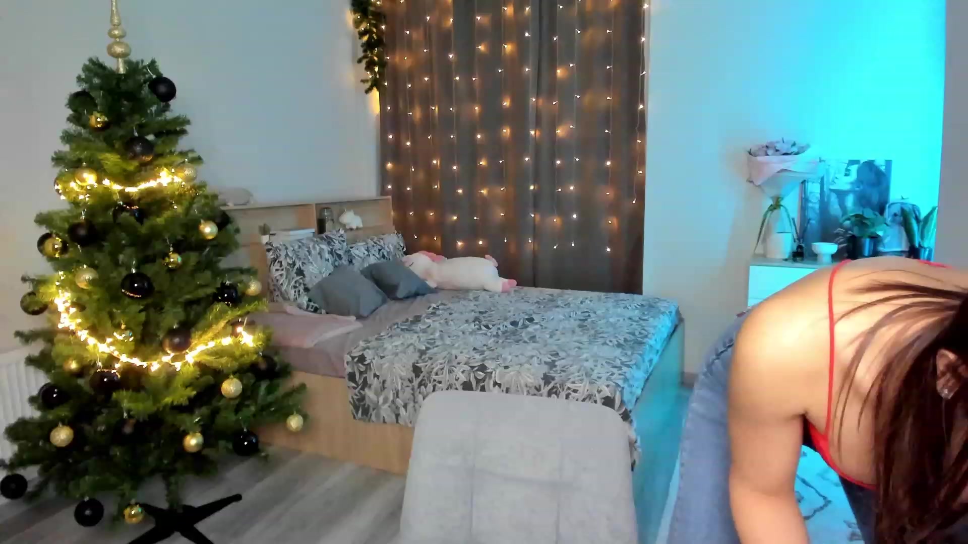Gallery image thumbnail from Ellies_Smile's myfreecams stream on, 12/07/2023, 12:59 image 7 of 20