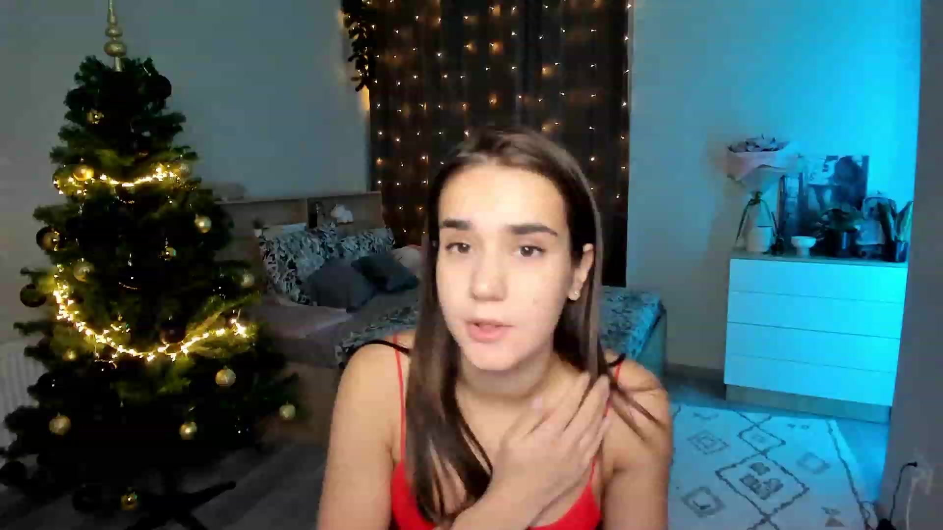 Gallery image thumbnail from Ellies_Smile's myfreecams stream on, 12/07/2023, 12:59 image 17 of 20