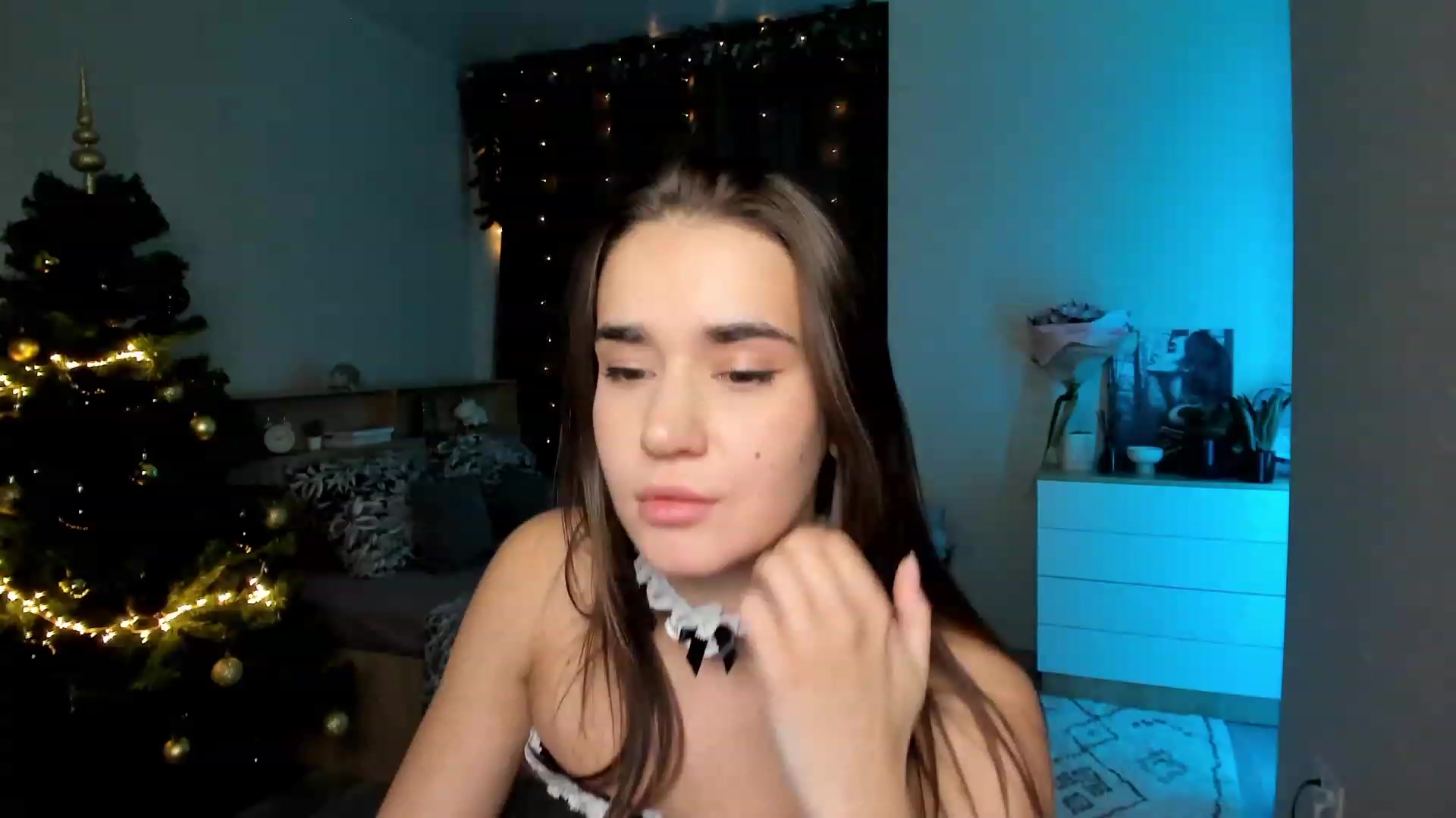 Gallery image thumbnail from Ellies_Smile's myfreecams stream on, 12/11/2023, 14:28 image 15 of 20